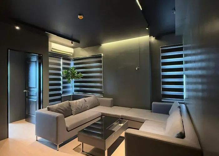 Malate Bayview Mansion 37m